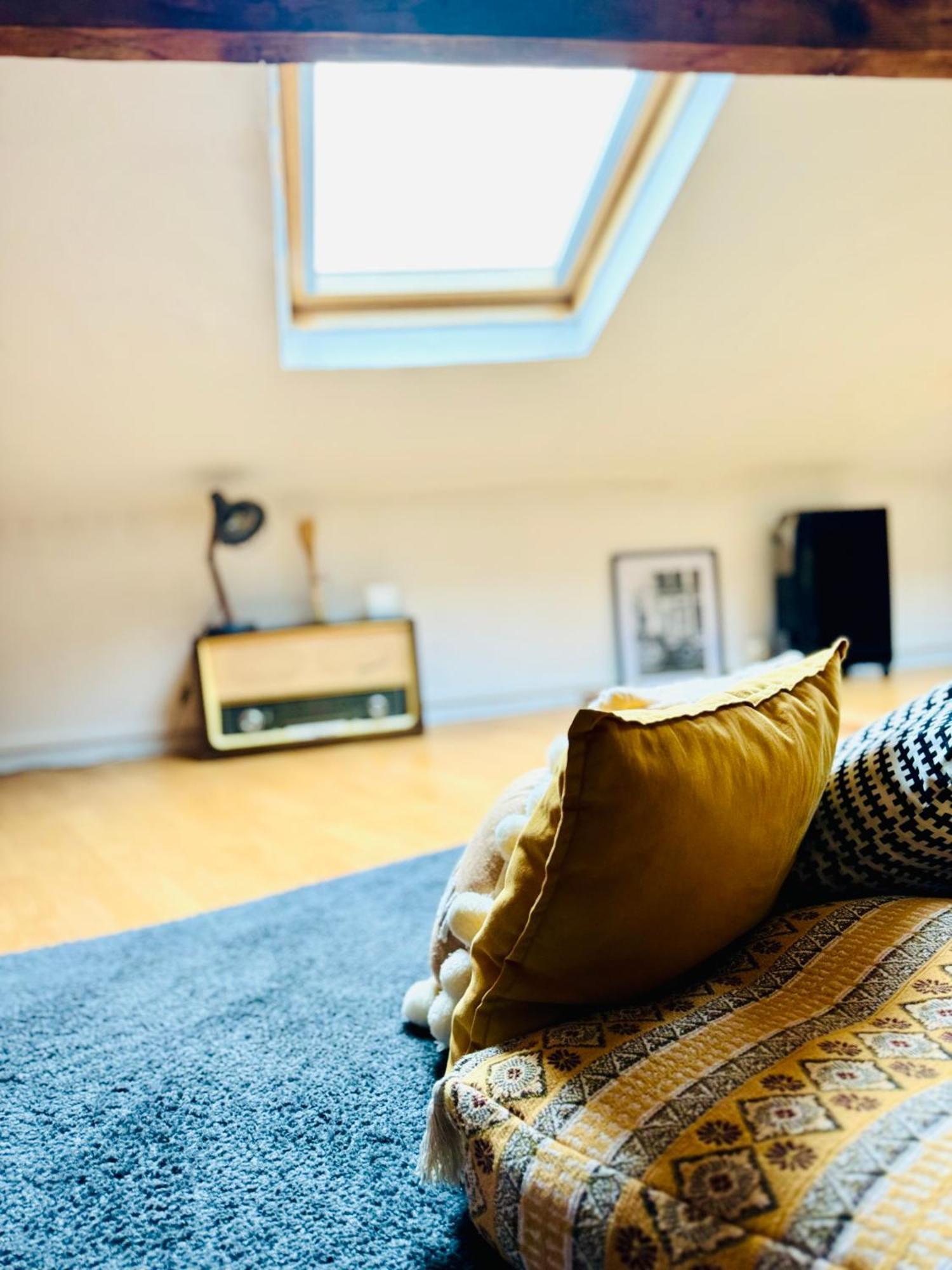 Apartment Direct Views Of Eiffel Tower & Sacre-Coeur From Mezzanine - 10 Mins To Paris Center Eksteriør billede